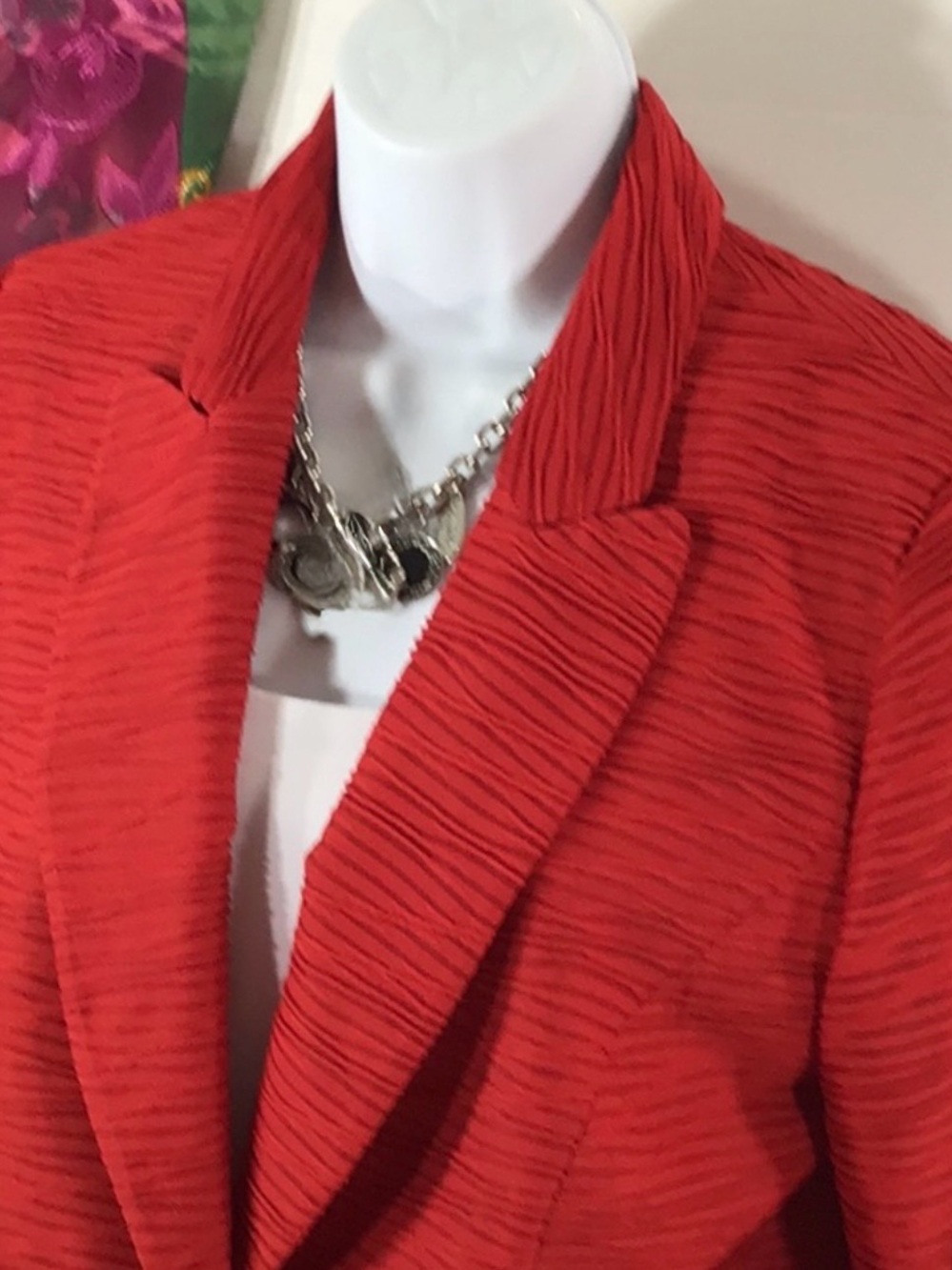 Chico's Red Textured Single-Button Blazer - Picture 3 of 11